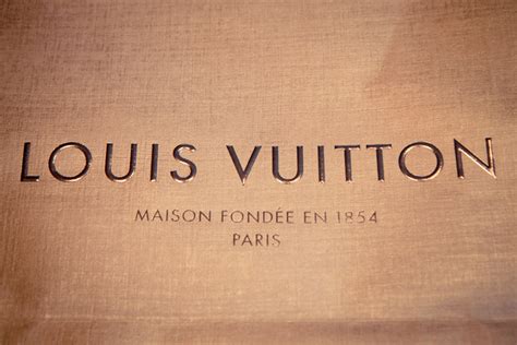 maison fondee en 1854 louis vuitton|louis vuitton 1854 t shirt.